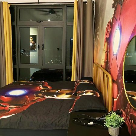8Scape Residences Batman Vs Ironman@Lsy Home & Leisure Джохор-Бару Екстер'єр фото