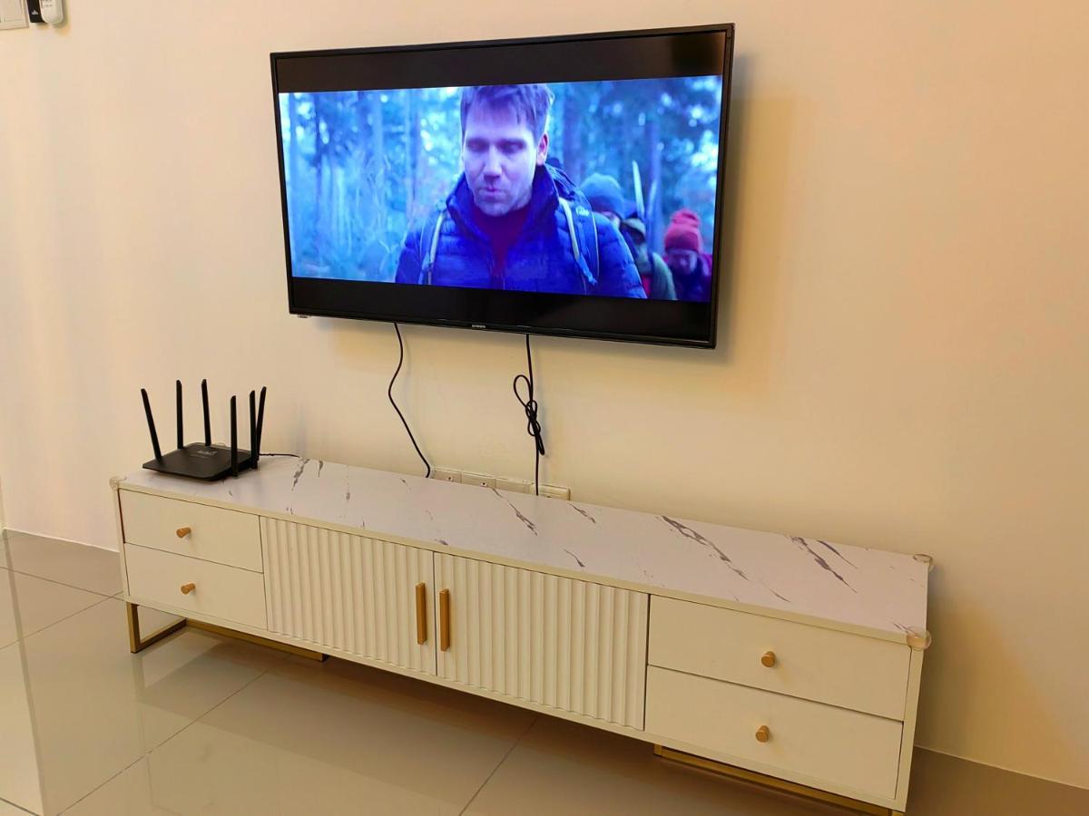 8Scape Residences Batman Vs Ironman@Lsy Home & Leisure Джохор-Бару Екстер'єр фото
